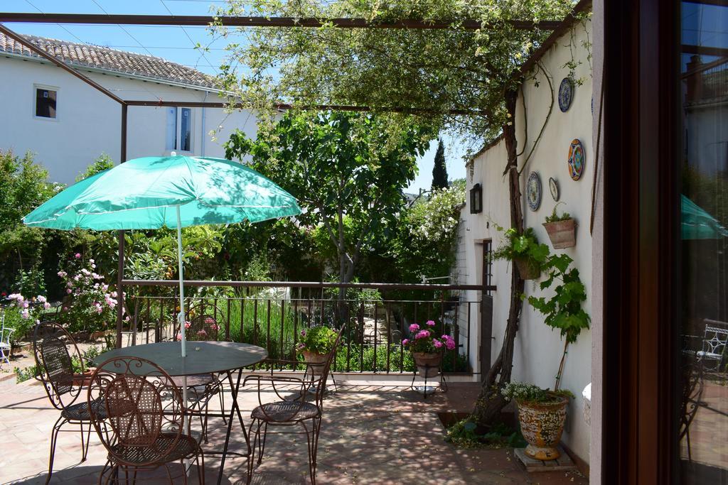 Carmen De Ramilla, Encantadora Guesthouse Con Piscina Soleada Granada Eksteriør billede
